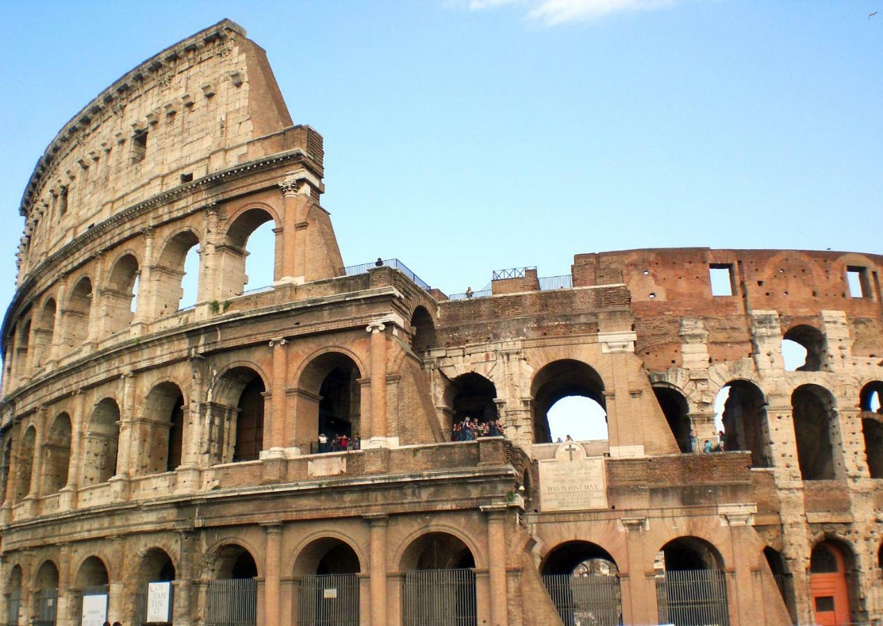 Appartement Center Fori Imperiali Raffy's Charming *